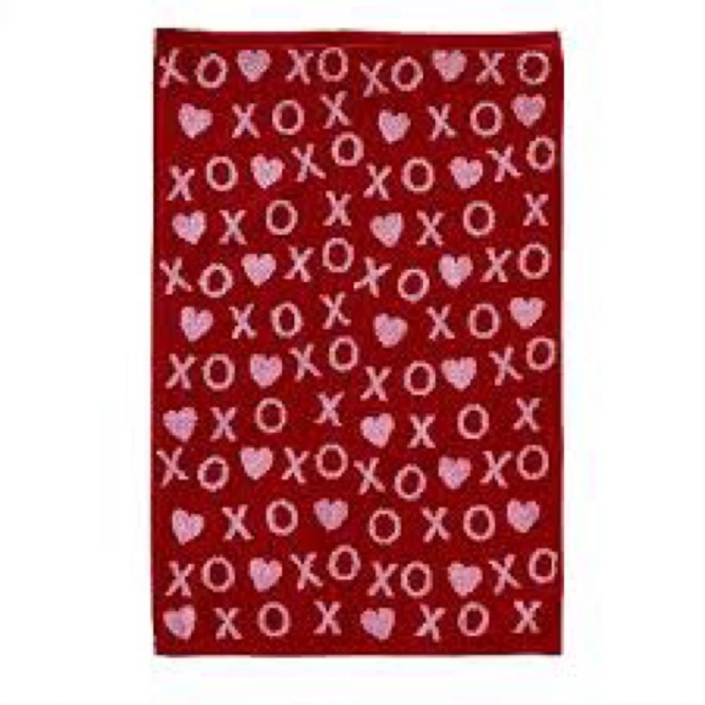 NEW Valentines Day Heart,Xs and Os Hand-towel 
16” x 25” - Picture 4 of 5